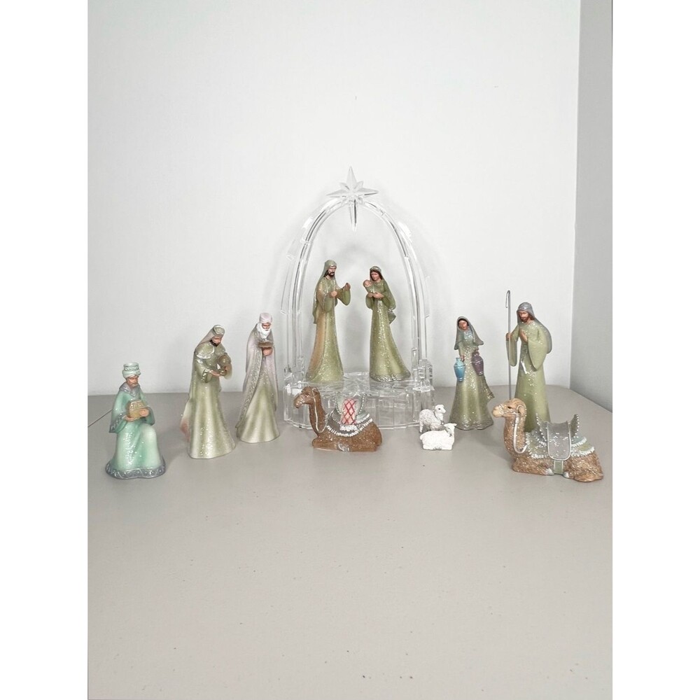 Hawthorne Village The Heavenly Blessings Christmas Tree Nativity With Crèche